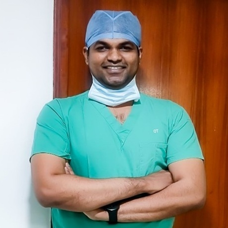 Dr. K Alok Chandar, Expert Oral & Maxillofacial Surgeon in Apollo Dental Clinic in Sahakara Nagar Bangalore